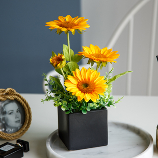 北欧ins仿真花向日葵小盆栽室内家居客厅装 饰仿真假花花艺摆件