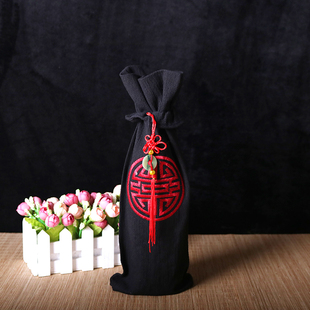 中国风棉麻旗袍红酒瓶套子居家装 饰品民族特色手工艺品送老外