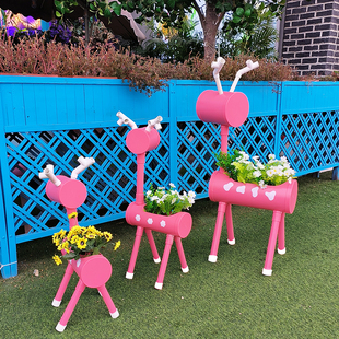 卡通动物梅花鹿一家三口可爱动物装 饰摆件花盆DIY创意多肉花盆