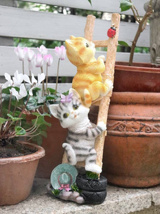 猫咪摆件花园阳台创意动物爬梯子装 饰户外庭院家居露台桌面摆设