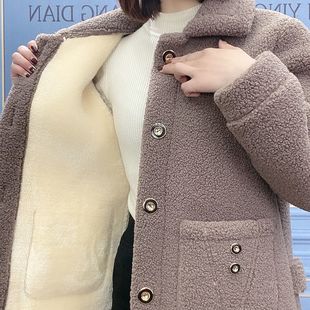 羊羔毛外套女秋冬装 新款 颗粒绒大衣 加厚加绒皮毛一体妈妈装 中长款
