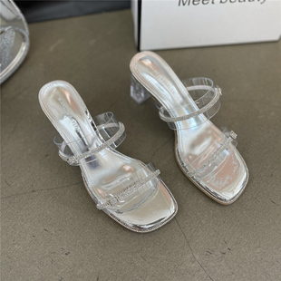 2023夏韩版 时尚 外穿 水钻透明面一字水晶跟粗跟露趾凉拖鞋 高跟拖鞋