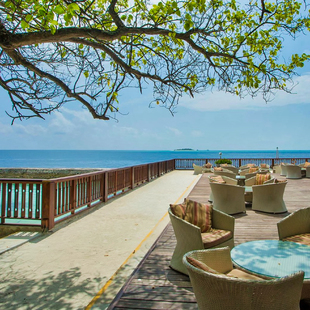 马尔代夫埃拉胡岛 预订酒店接送机票签证旅行玩 艾丽湖岛