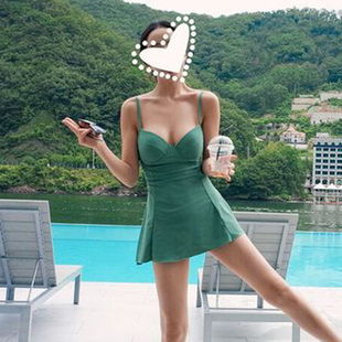 韩国ins泳衣女夏2023裙式 保守显瘦遮肚分体钢托小胸聚拢温泉泳装
