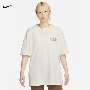 耐克女短袖 2024夏米白色宽松版 110 纯棉小熊针织衫 运动T恤FQ6010