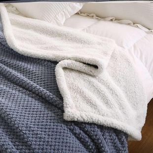 羊毛毯子床上用沙发小盖毯空调小学生办公室午休毯子加厚羊羔绒