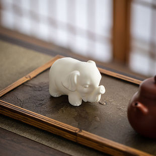 陶瓷大象摆件白瓷小象精品茶宠茶台客厅博古架创意家居摆设装 饰品