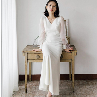 时尚 简约长袖 婚纱礼服 修身 深V旅拍白色小个子新娘秋出门复古韩版