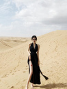 三亚沙漠海边度假沙滩裙露背黑色法式 长裙子 挂脖吊带连衣裙女夏季