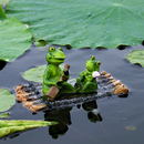 小院鱼池仿真动物竹排青蛙树脂摆件花园装 饰庭院池塘浮水鱼缸造景