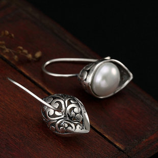 S925纯银复古镂空花纹镶嵌珍珠耳钉民族风 优雅异域风情小众化