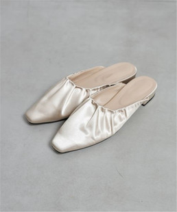 法式 特 穆勒半拖鞋 复古高级感 文艺绸缎缎面低跟包头拖日系女鞋