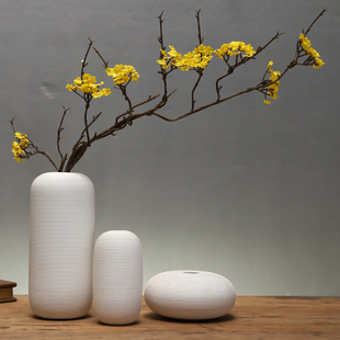 日式 饰插花花瓶摆设 纯白条纹陶瓷花瓶摆件现代简约家居客厅桌面装