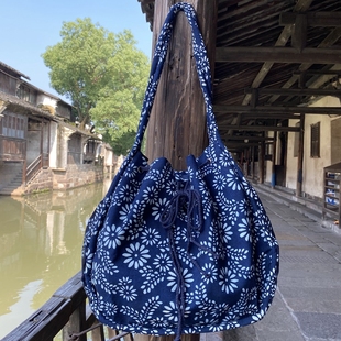 乌镇民族风蓝印花布抽带束口包单肩大背包挎包大容量蜡染布艺包