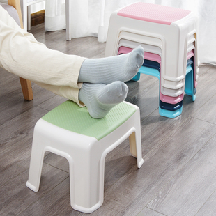 塑料小凳子家用现代简约加厚儿童板凳厕所洗澡防滑矮凳成人换鞋 凳