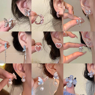 S925银针耳环级感小众设计耳钉复古珍珠花朵气质百搭耳饰女