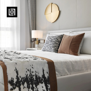 现代简约轻奢酒店样板间软装 抱枕沙发客厅橙咖色系可定制床品套件