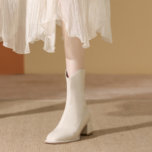 骄屿白色短靴女马丁靴2023年新款 秋冬小踝靴方头粗跟高跟靴瘦瘦靴