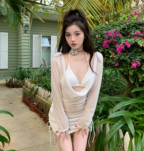 泰国小众新款 连体罩衣防晒显瘦遮肉保守比基尼三件套纯欲 性感长袖