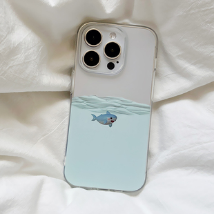 可爱深海小鲨鱼适用苹果14proMax手机壳软iPhone15 13mini趣味