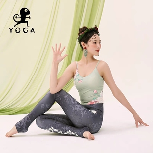 壁虎瑜伽服套装 弹力运动 高级感春夏女彩色印花高腰提臀速干瑜伽裤