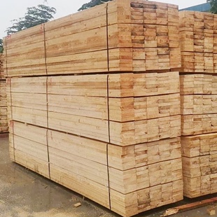 广东大量供应建筑木方 优质工程工地木跳板 不易变形开裂杉木木条