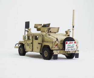 Humvee Amerca Armored M1114 Car Scale Frag Model